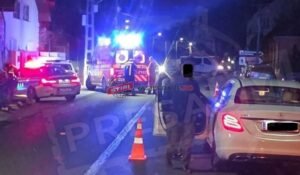 Apa, Satu Mare: motociclist de 30 de ani din Maramureș rănit după ce a fost lovit de o mașină
