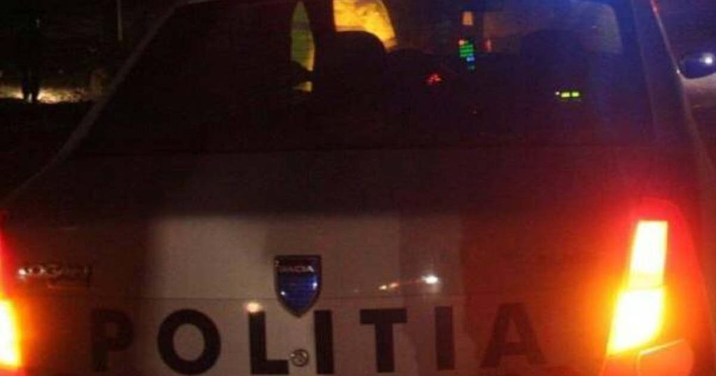 Arad: adolescent de 17 ani cercetat penal după ce ar fi bătut un tânăr de 27 de ani, rănit în Ștrandul Neptun