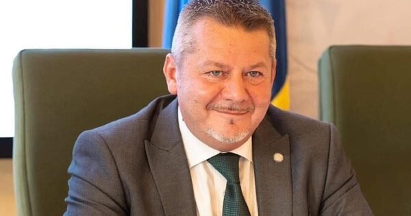 Arad: Marius Sulincean a fost instalat prefect al județului, după nominalizarea PSD