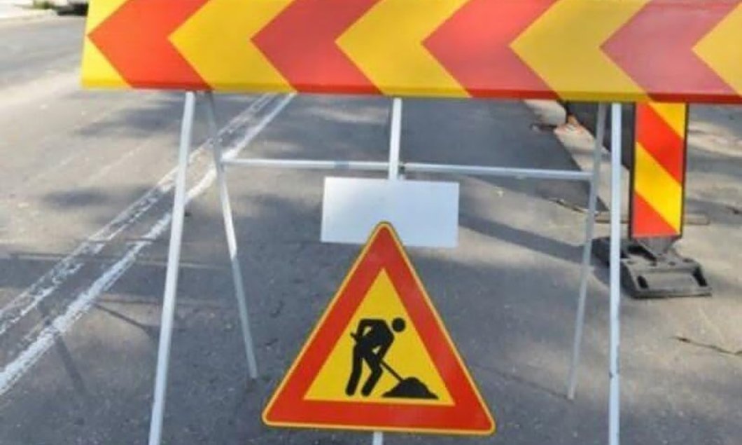 Arad: traficul de pe DN7 e deviat pe DJ 709D, prin Semlac, pentru înlocuirea trecerii peste calea ferată