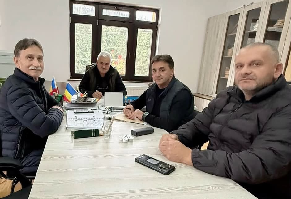 Arieșeni, Gârda și alte localități din Apuseni: Hațegan și Dumitrel discută proiecte și alegeri