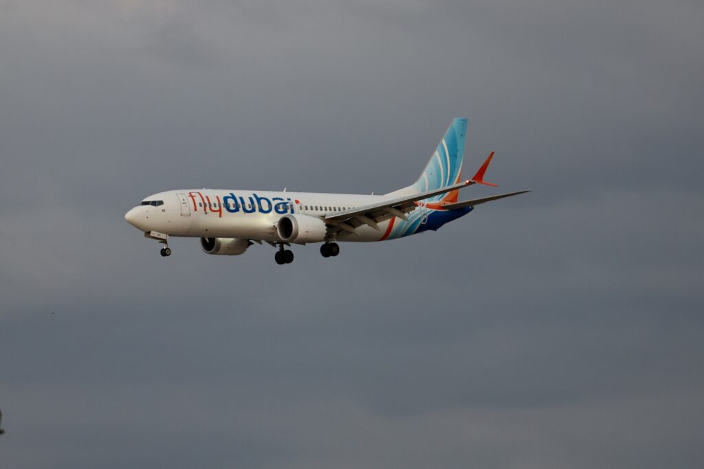 Atacatorul de la bordul avionului Flydubai și pilotul rănit au fost transferați în Emiratele Arabe Unite