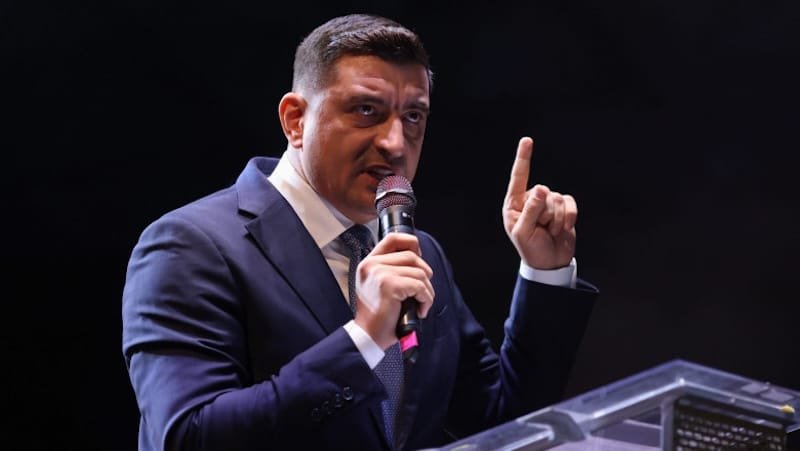 AUR nu va vota guvernul Luca Niculescu, la învestirea din Parlament de marți, 20 octombrie