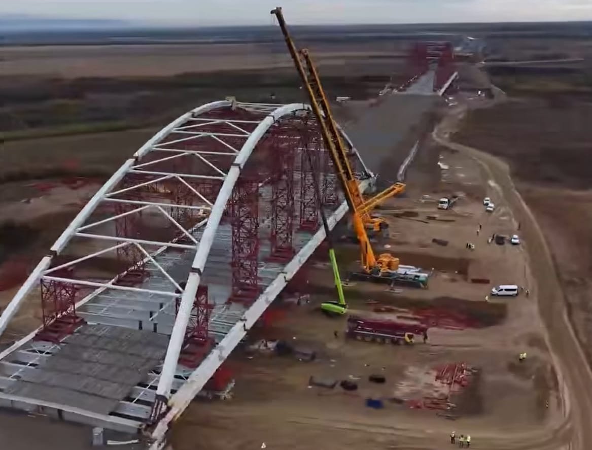 Autostrada Sibiu-Făgăraș: lucrările pe cele patru tronsoane au ajuns la stadii fizice între 28,01% și 53,49%