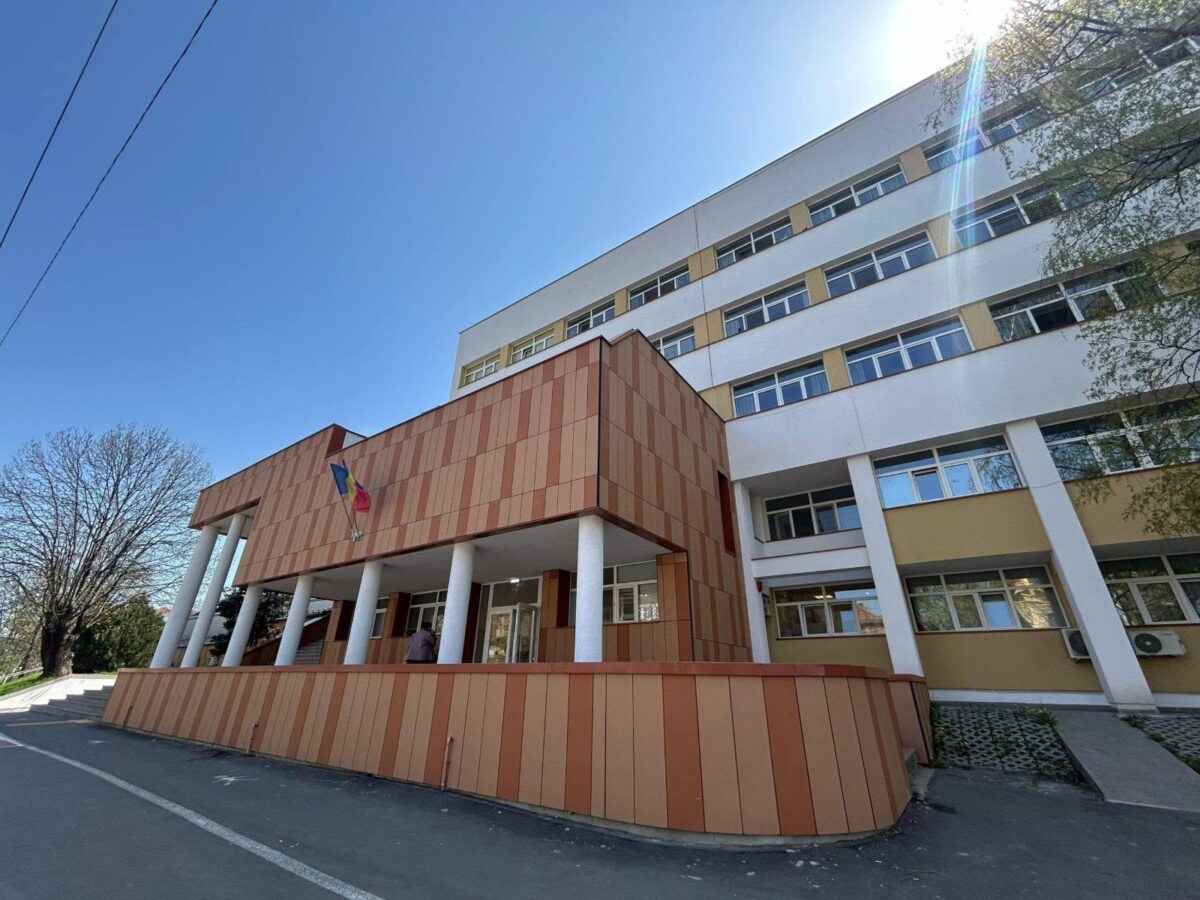 Avertismentul medicilor de Ziua Mondială împotriva Durerii: ce se întâmplă în corp când ignori durerea