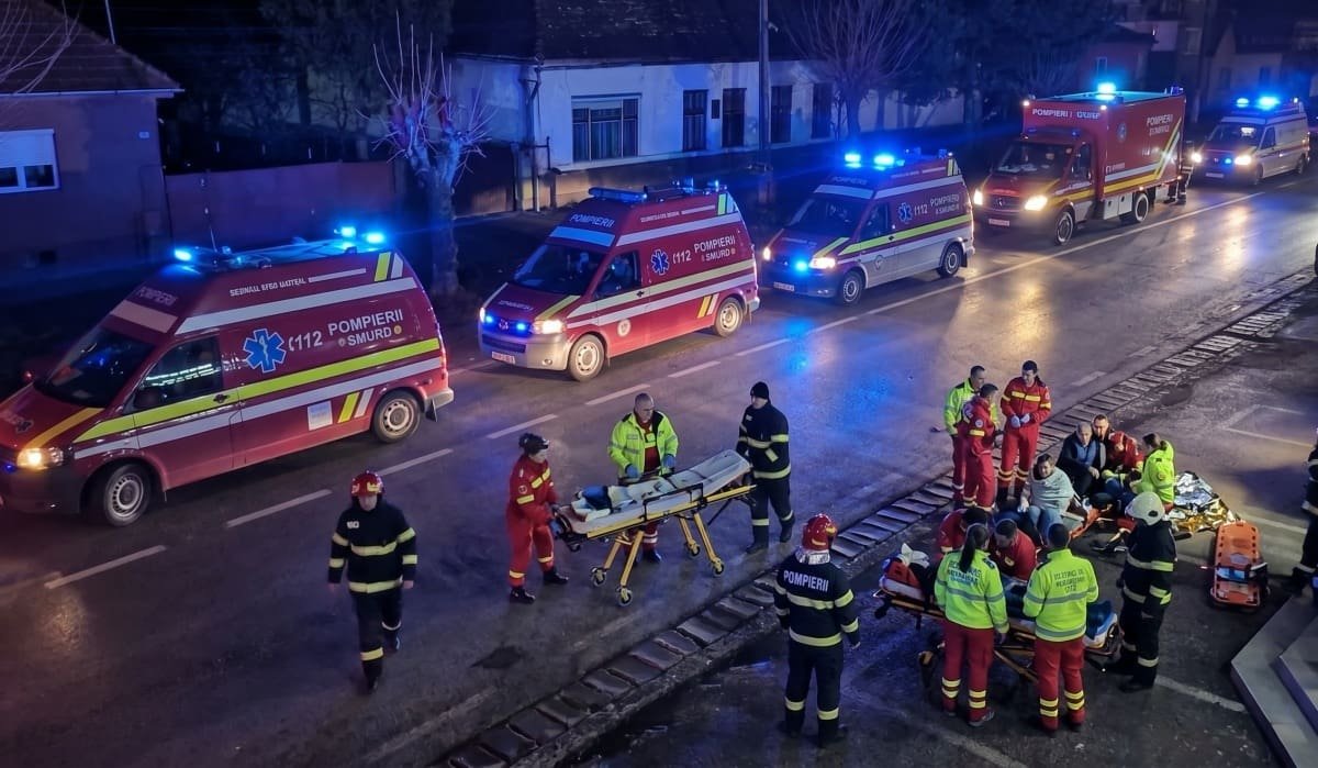Avrig: 30 de persoane au necesitat asistență după nunta de la Palatul Brukenthal, telemea suspectă