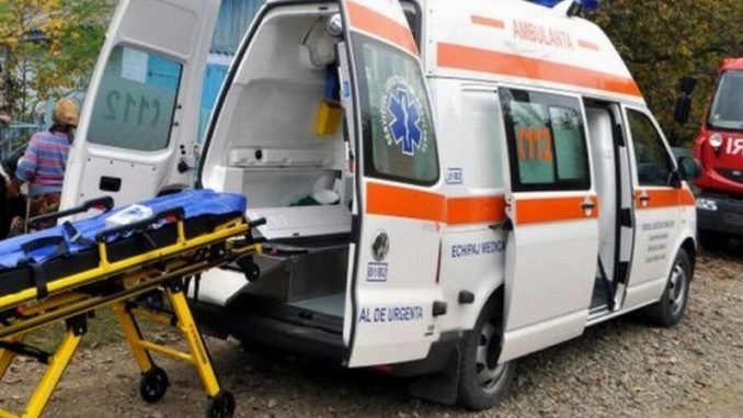 Bădăcin: un șofer a intrat pe contrasens și a provocat un accident cu o victimă