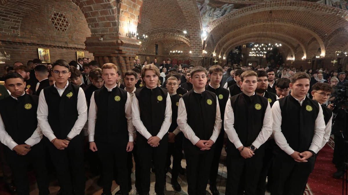Baia Mare: Episcopul Iustin a slujit Liturghia la Catedrala Sfânta Treime și le-a vorbit credincioșilor