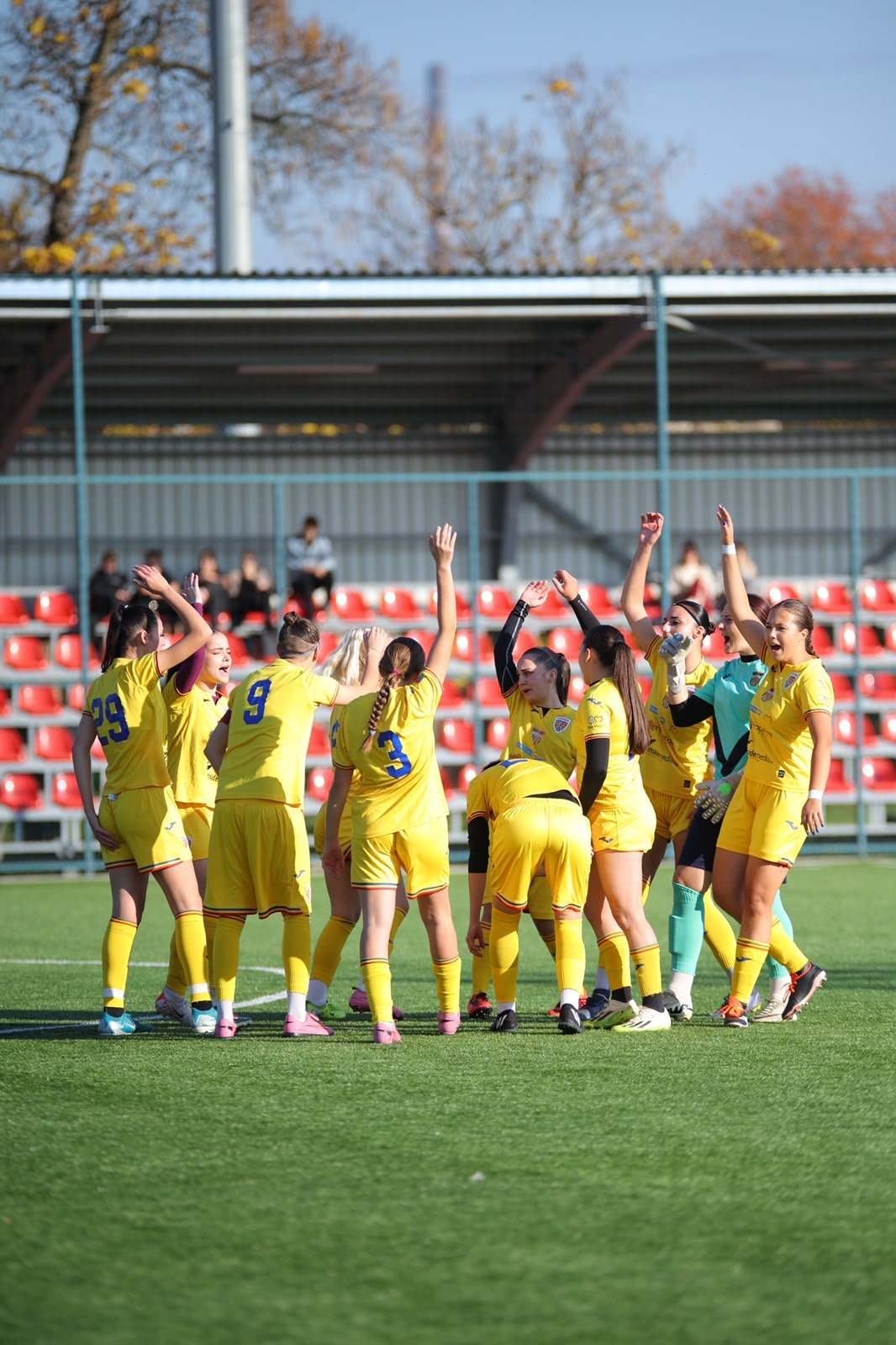 Baia Mare: Fotbal Feminin Baia Mare învinge CFR Cluj cu 5-1 în Cupa României