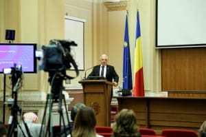 Banca Naţională a anunţat că rezervele sale valutare au scăzut la sfârşitul lunii trecute cu aproape 5 miliarde de euro