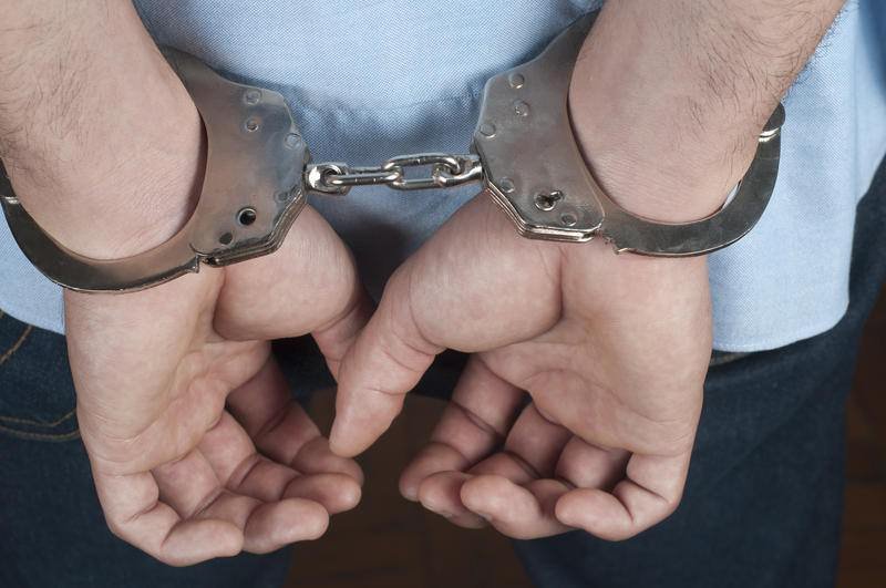 Bărbat din Sânpaul, arestat preventiv 30 de zile după ce și-ar fi violat fiica de 13 ani