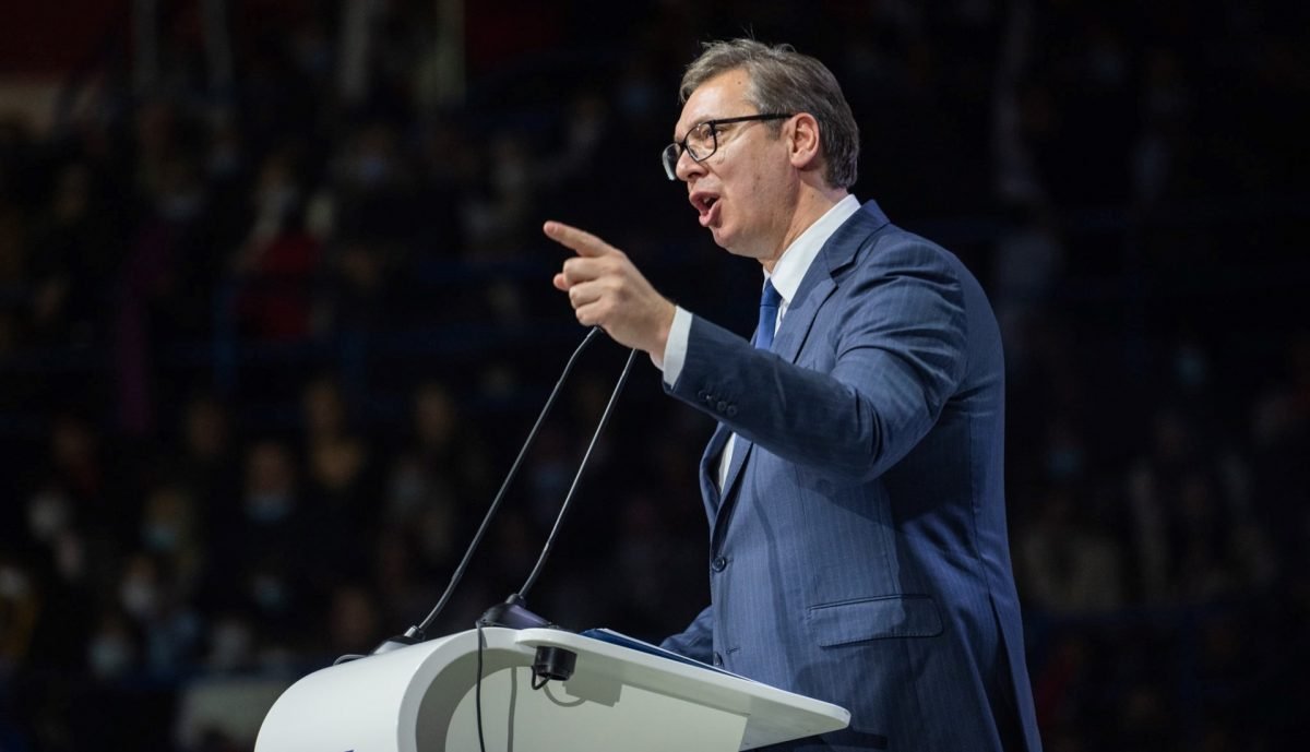 Belgrad: Vučić ar fi vrut o lovitură de stat după înfrângerea electorală, dar a fost convins să renunțe