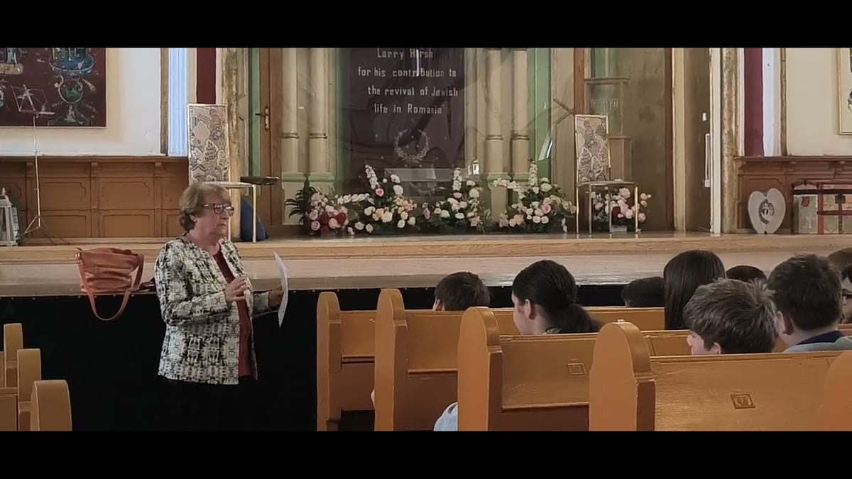 Bistrița: povești cutremurătoare ale supraviețuitorilor Holocaustului, evocate la Sinagogă