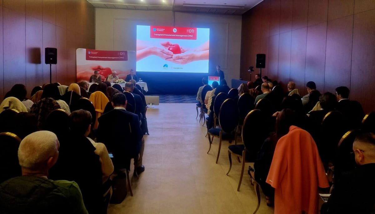 Bistrița: alți trei membri ai echipei de transplant, atestați internațional după un curs în Barcelona