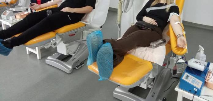 Bistrița: Centrul de Transfuzie cere donatori, stocurile sunt critice pentru toate grupele de sânge