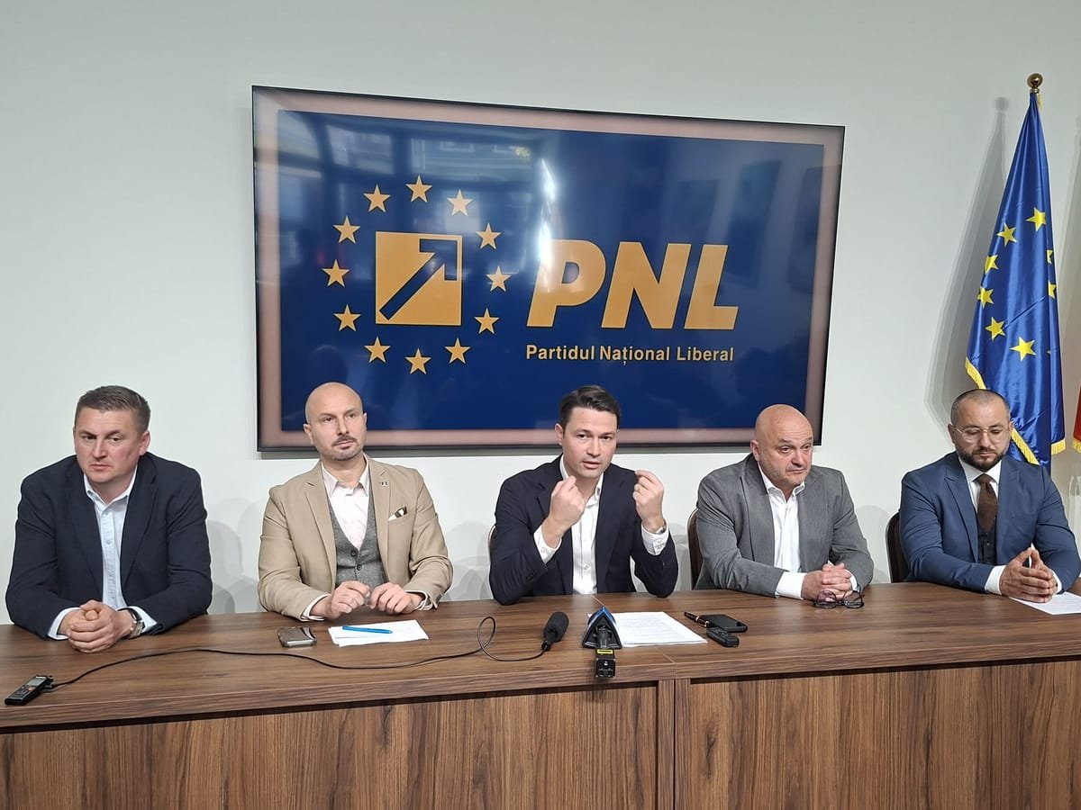 Bistrița: Robert Sighiartău spune că sondajele vor stabili candidatul PNL pentru primărie