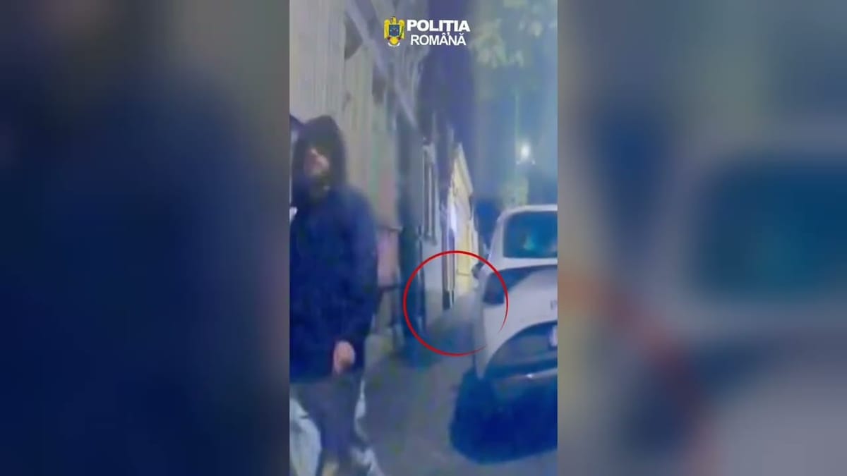 Brașov: tânăr de 27 de ani reținut după ce a zgâriat 22 de mașini parcate