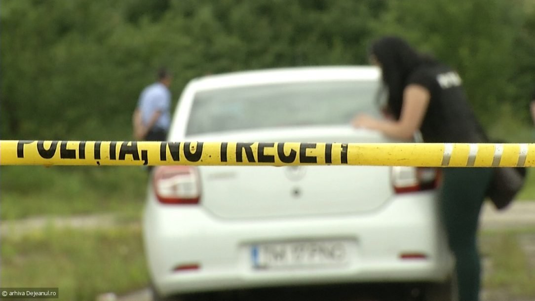 Braniștea: un bărbat și-ar fi înjunghiat fiul în zona inimii, tânărul are stare gravă