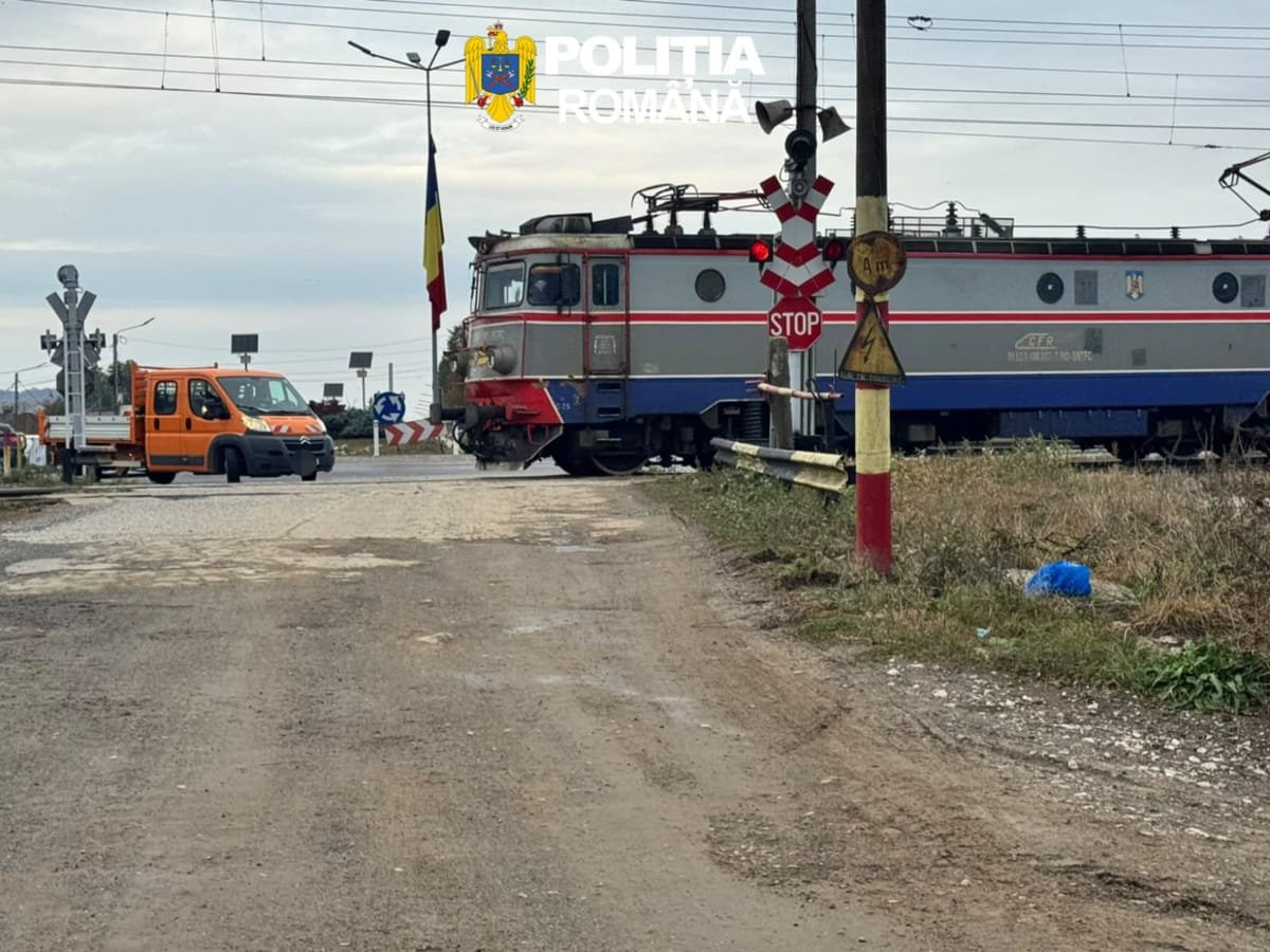 Brașov: 16 amenzi de peste 10.000 lei la trecerile la nivel cu calea ferată, două permise reținute