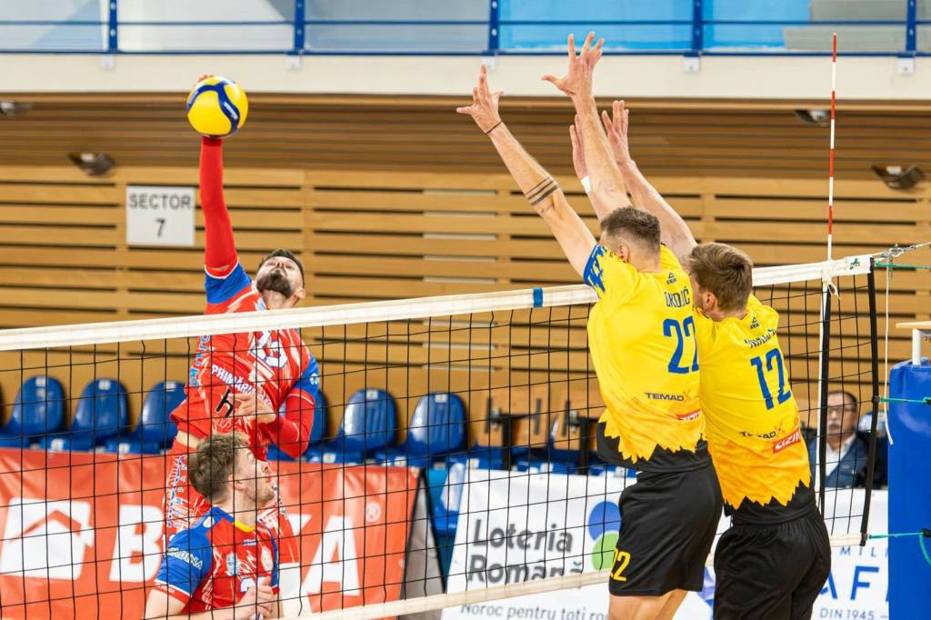 Brașov: Corona pierde și în fața Arcadei Galați, 1-3, la Cupa Corona de volei masculin