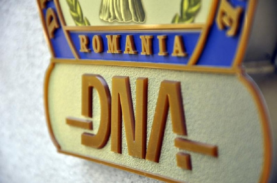 Brașov: fermier reținut 24 de ore de DNA, acuzat de fraudă cu fonduri europene și documente false
