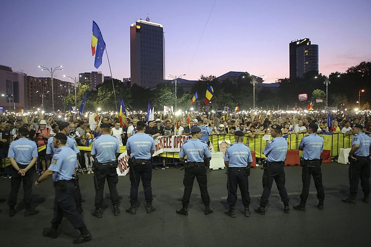 București: dosarul 10 August revine în apel, la trei zile după prescripție, cu foștii șefi ai Jandarmeriei