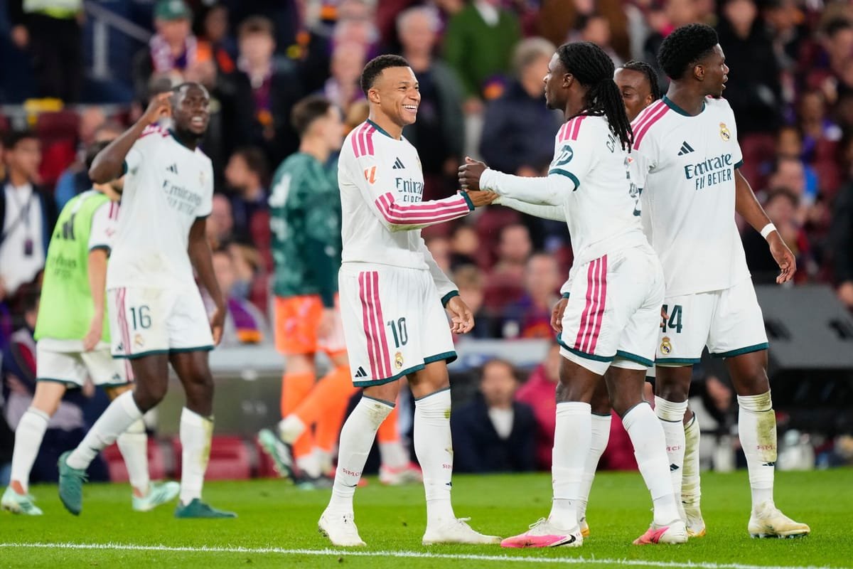 Camp Nou: Real Madrid învinge liderul Barcelona cu 2-1 în Clasico, Mourinho revine cu victorie
