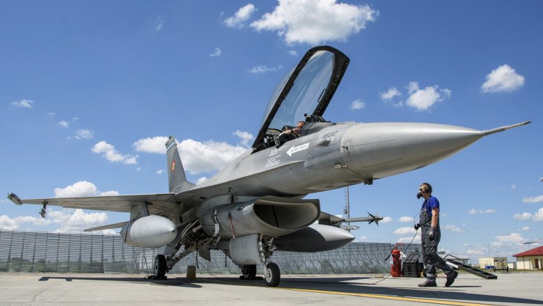 Câmpia Turzii: o nouă escadrilă de F-16 este în pregătire la Baza 71 Aeriană