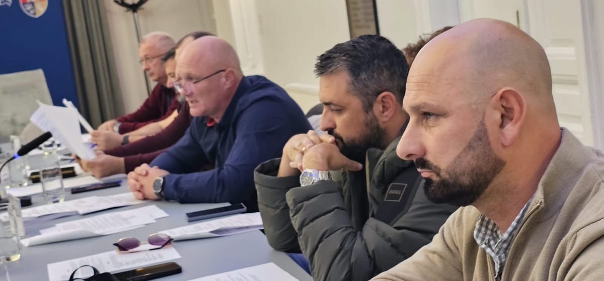 Caransebeș: consilierii aprobă scumpirea salubrizării la 31 de lei/persoană, invocând riscul falimentului