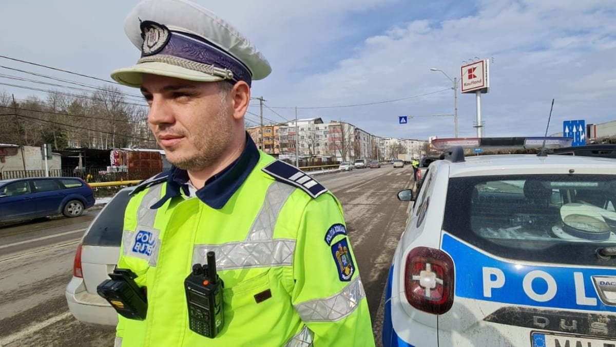 Caransebeș: doi bărbați, un cetățean sirian și unul român, arestați pentru trafic de cocaină