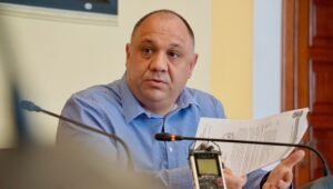 Caraș-Severin: prefectul Cristian Gâfu își va depune demisia după cererea lui Ilie Bolojan