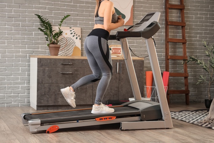 Cardio dimineata sau seara: cand obtii rezultate mai bune?