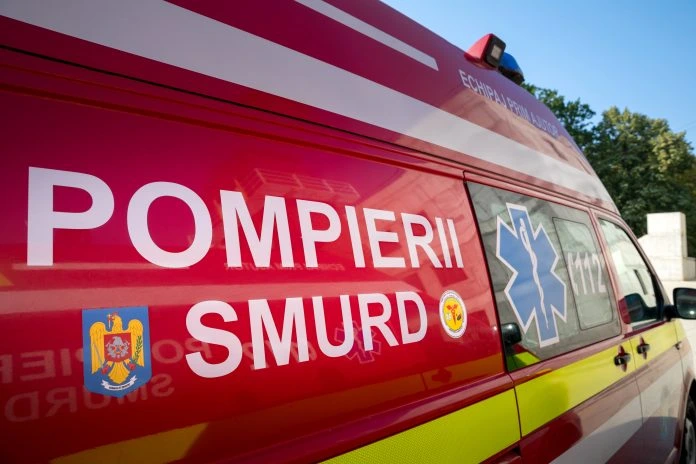 Carei: motociclist lăsat inconștient după un accident rutier, primește îngrijiri medicale