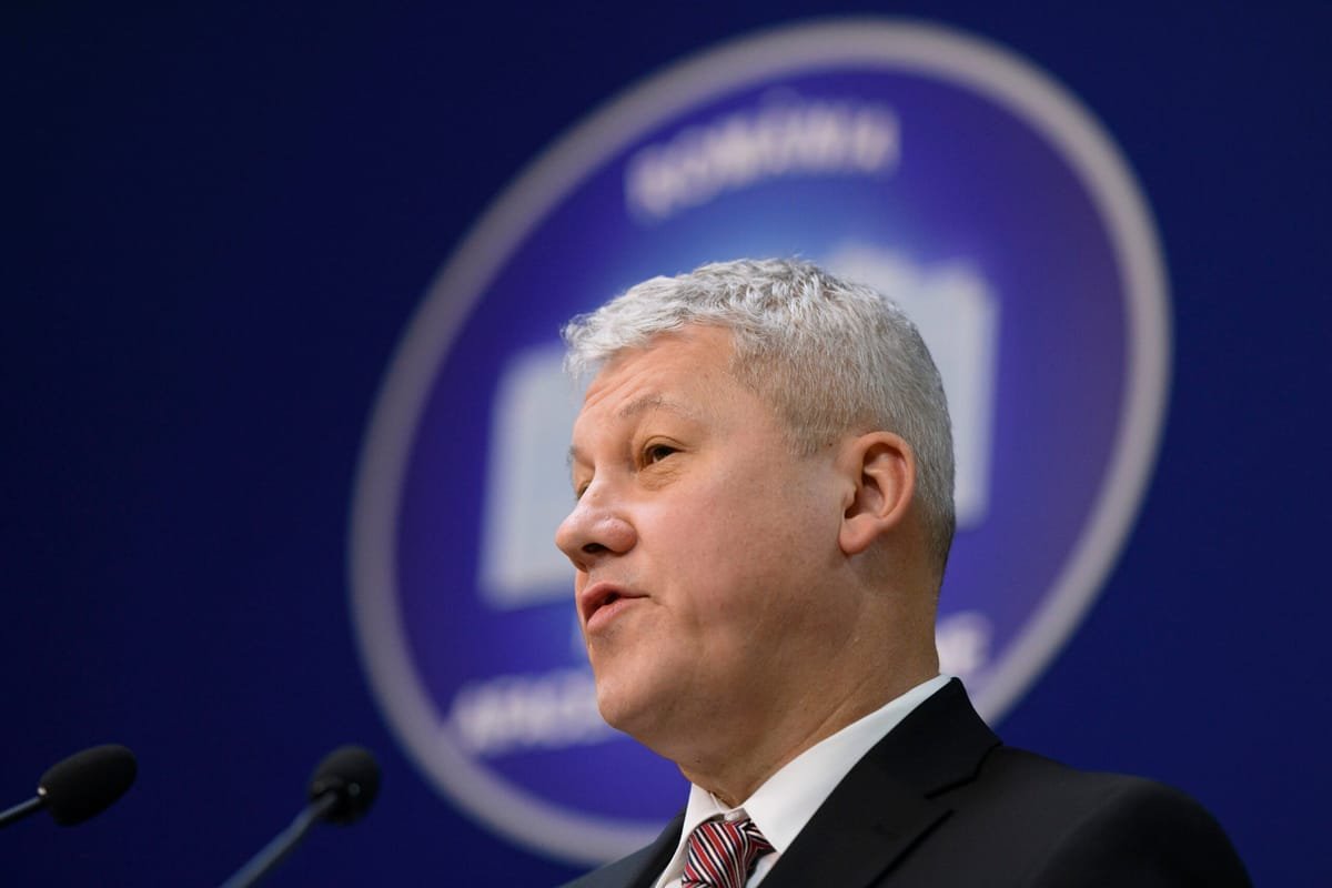Cătălin Predoiu pleacă din guvern după 10 ani, 2 luni și 22 de zile ca ministru