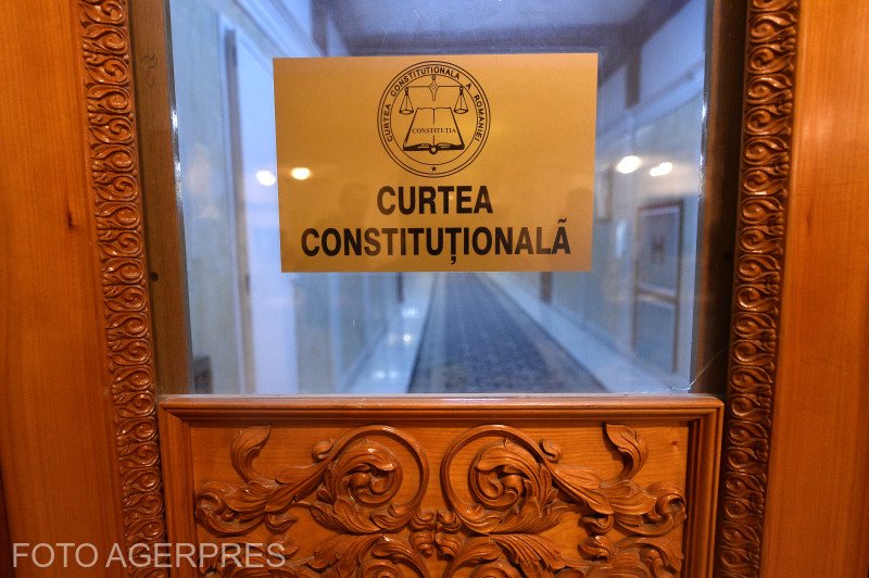 CCR a admis sesizarea privind un posibil conflict între Guvern și Parlament pentru OUG Programul SAFE