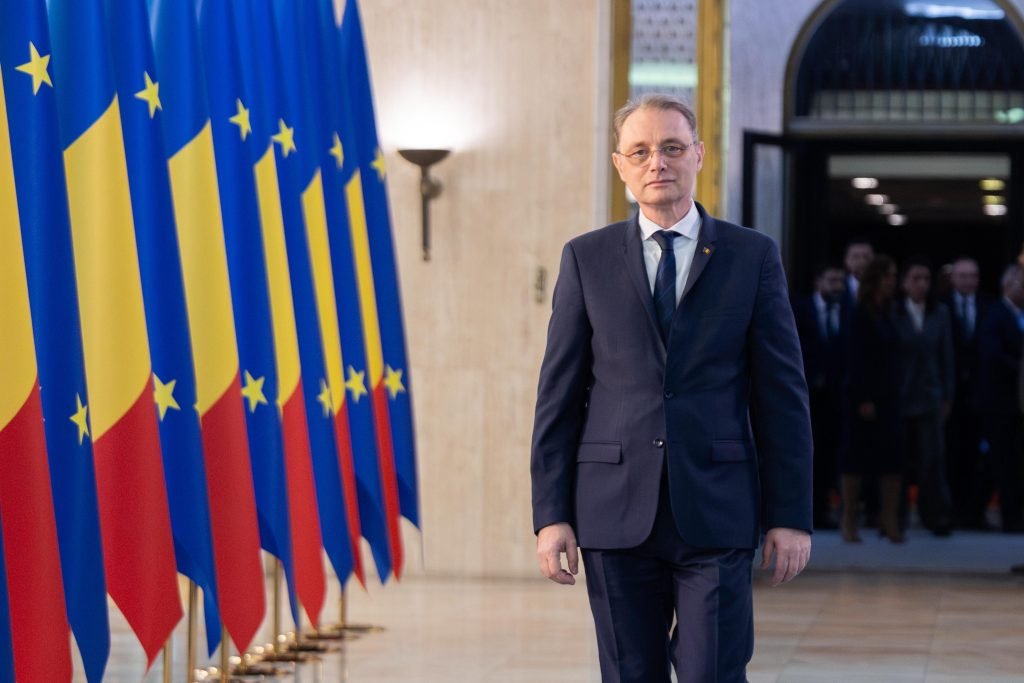 Chișinău, prima vizită externă a premierului Luca Niculescu după o convorbire cu omologul Vasile Tofan