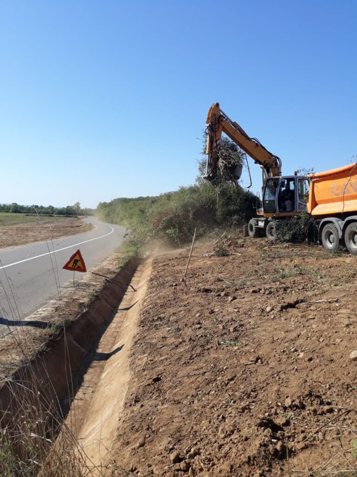 CJ Bihor a accesat fonduri europene de 47,5 mil. lei pentru achiziţia de utilaje de întreţinere a drumurilor judeţene