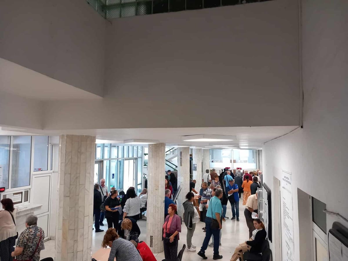 Cluj: Casa de Pensii nu preluează dosarele pentru pensii de la români din SUA