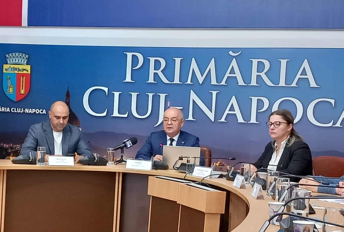 Cluj: Emil Boc spune că reforma administrativă nu mai poate fi amânată