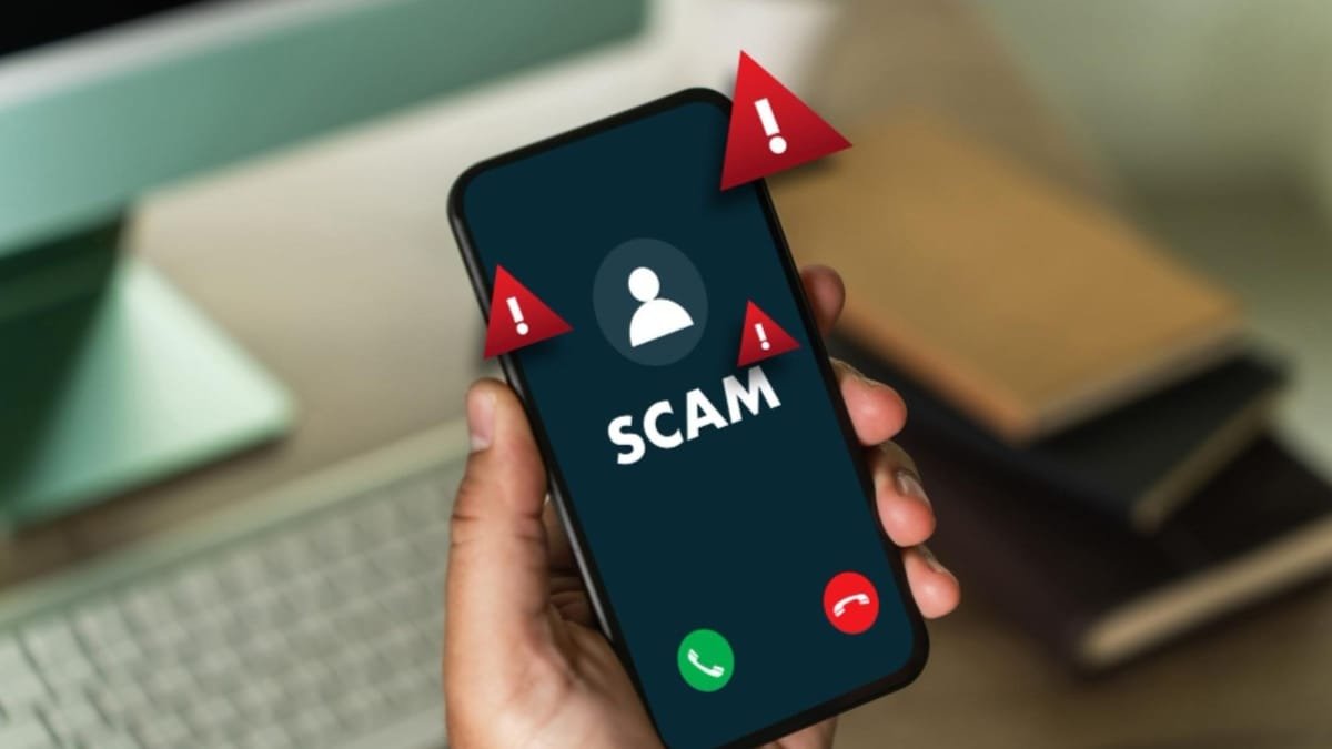 Cluj: escrocii sună clujenii, spun că le-a expirat abonamentul de telefonie și îi pot lăsa fără economii