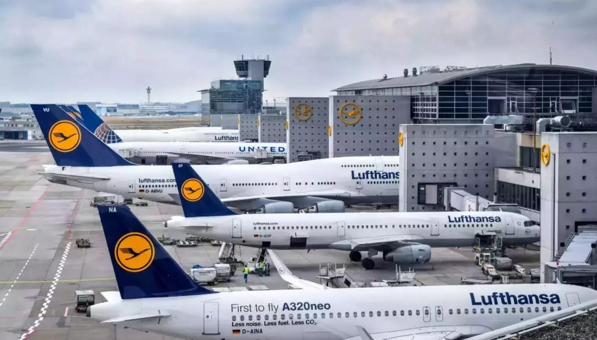 Cluj-Napoca: avion Lufthansa aterizat de urgență la Viena din motive medicale