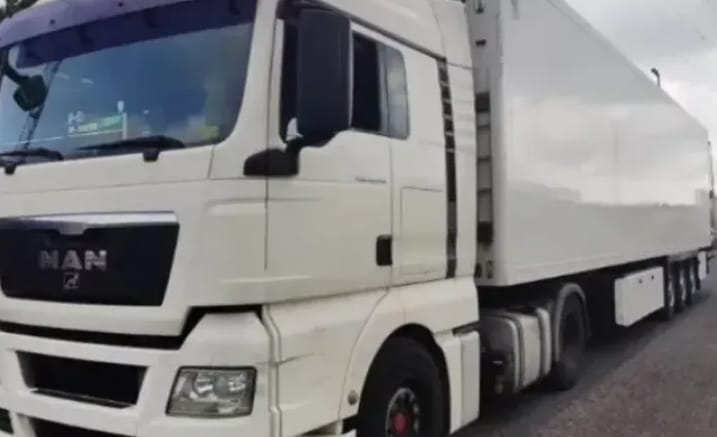 Cluj-Napoca: camioanele de tonaj mare au revenit pe străzi, iar locuitorii cer intervenția autorităților