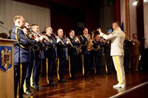 Cluj-Napoca: istoria și sacrificiul Armatei României, evocate la un eveniment cu militari și studenți UBB