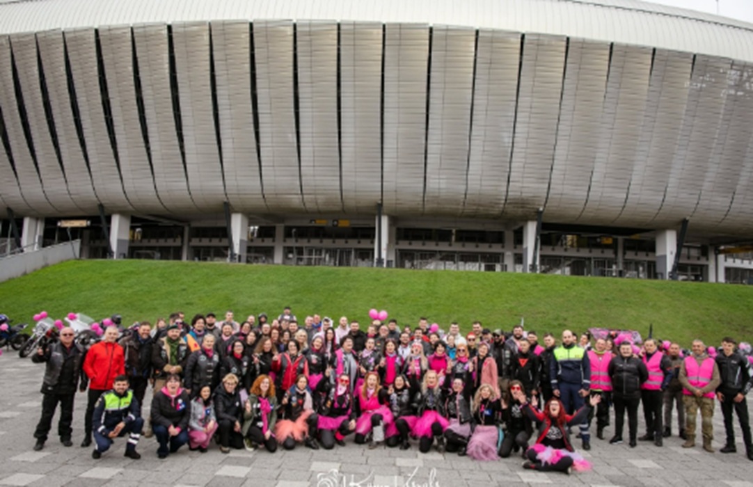 Cluj-Napoca: paradă moto caritabilă Pink Ride pe 10 octombrie, pentru prevenția cancerului de sân