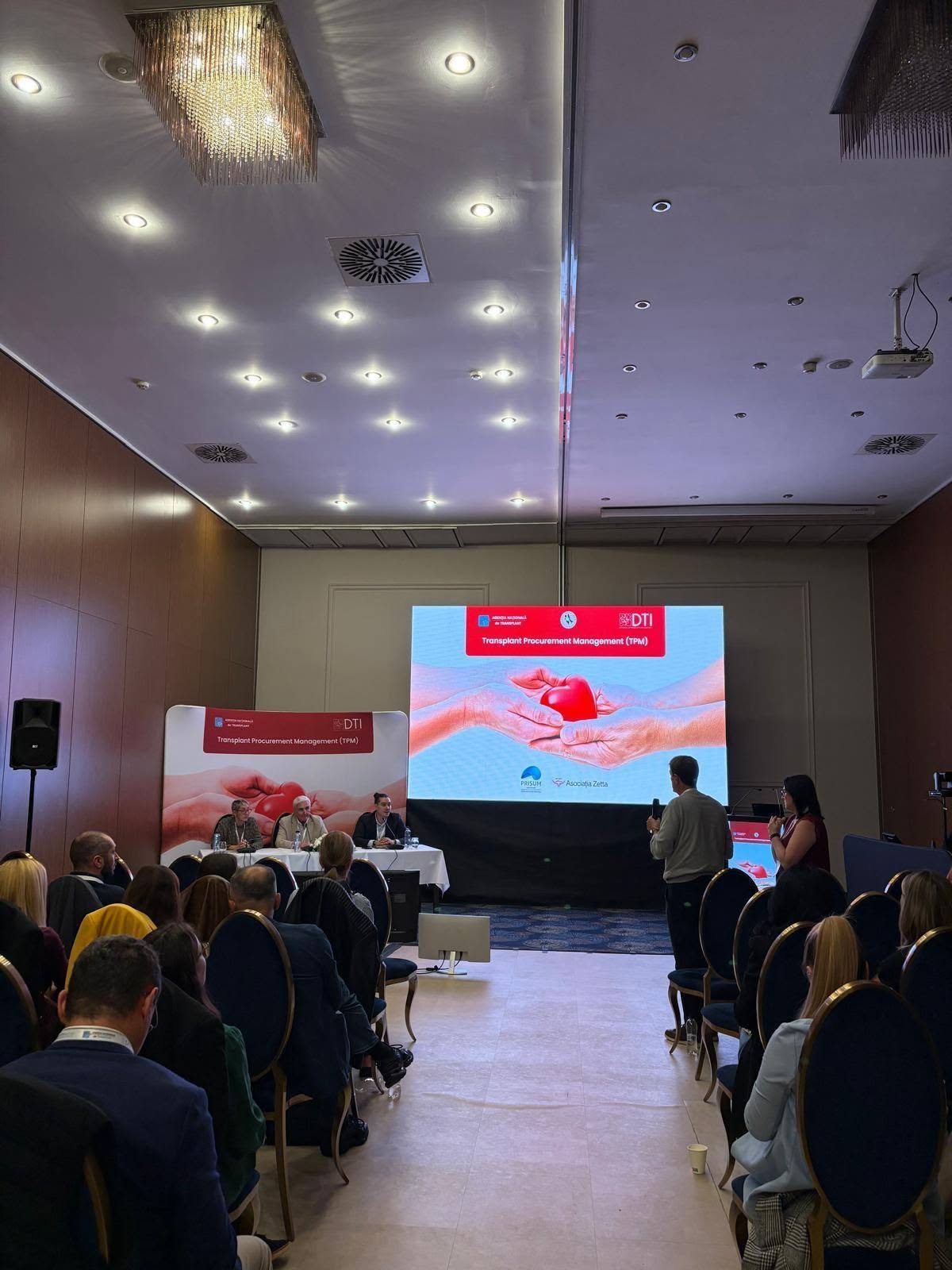 Cluj-Napoca: primul curs de transplant de țesuturi din România, predat de specialiști din Spania