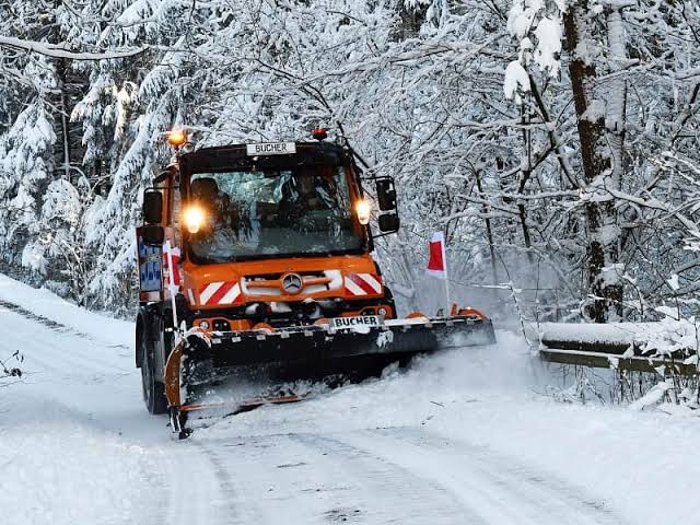Cluj: peste 100 de milioane de lei pentru curățarea drumurilor în patru ierni