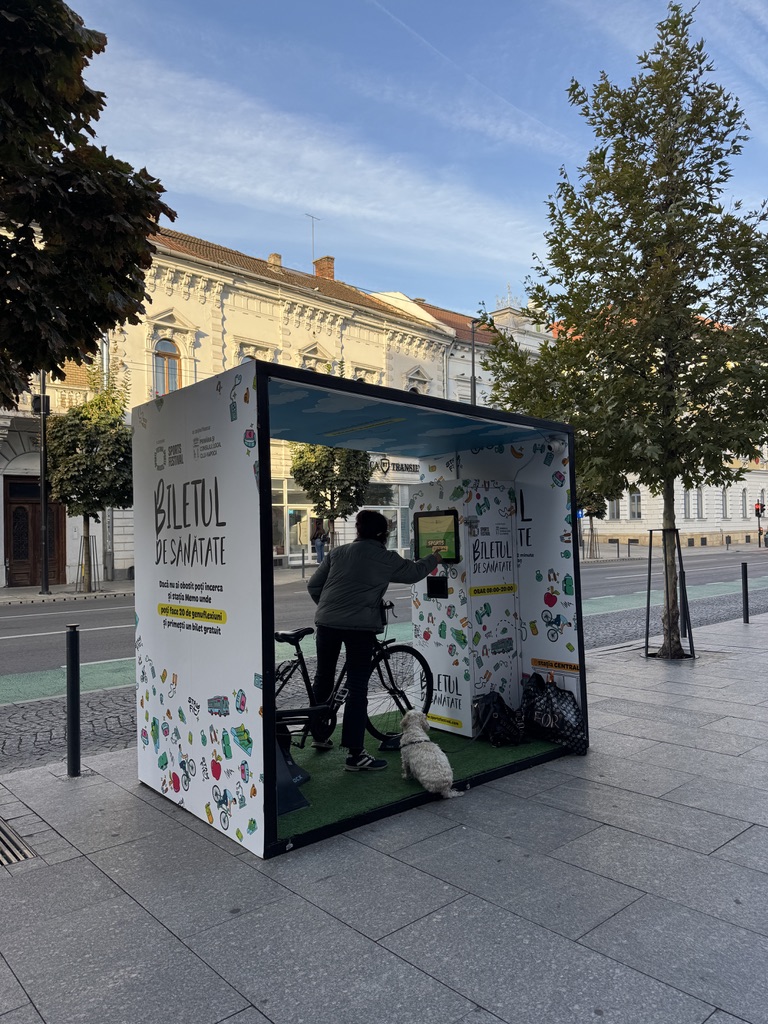 Cluj relansează Biletul de Sănătate cu genuflexiuni și bicicletă pentru transport gratuit