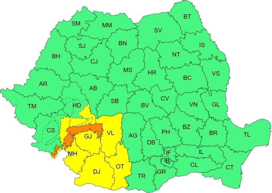 Cod galben de ploi și ninsori în zona montană a Hunedoarei: strat de zăpadă de până la 30 de centimetri