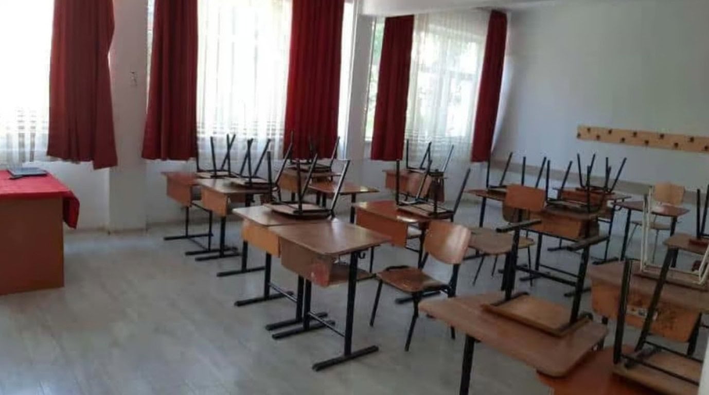 Școli închise pe 5 octombrie. Elevii și profesorii au zi liberă, luni. Când începe prima vacanță din anul școlar 2026-20