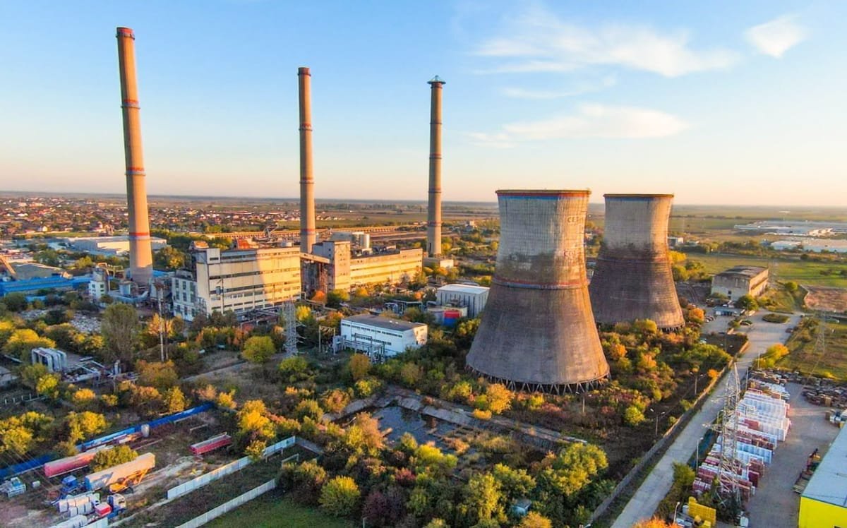 Colterm: Simonis acuză Primăria că pune terenurile termoficării pe tava rechinilor imobiliari